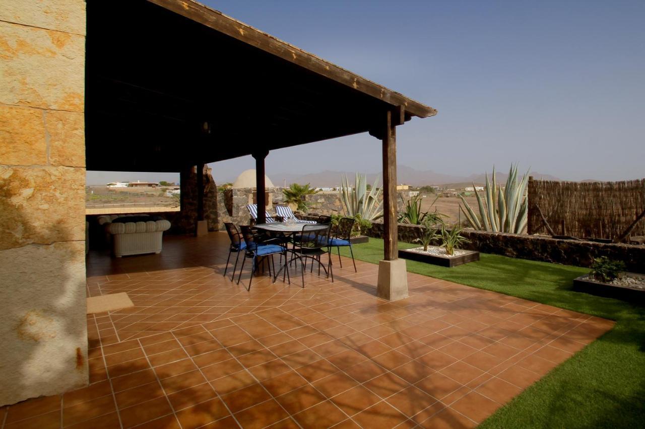 Villa Los Volcanes El Charco  Екстер'єр фото