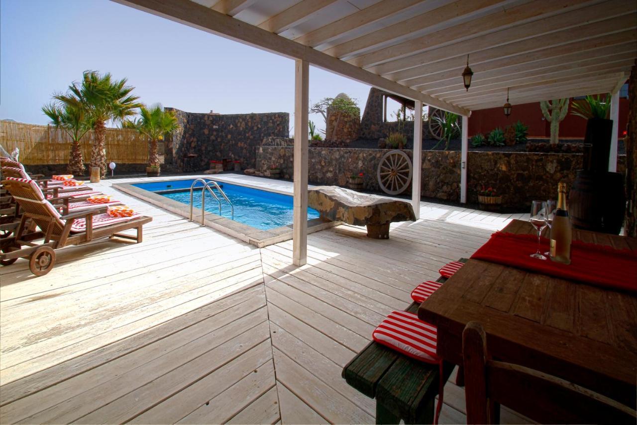 Villa Los Volcanes El Charco  Екстер'єр фото