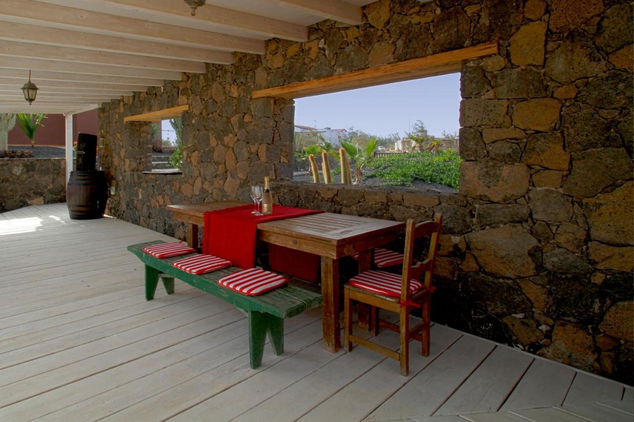 Villa Los Volcanes El Charco  Екстер'єр фото