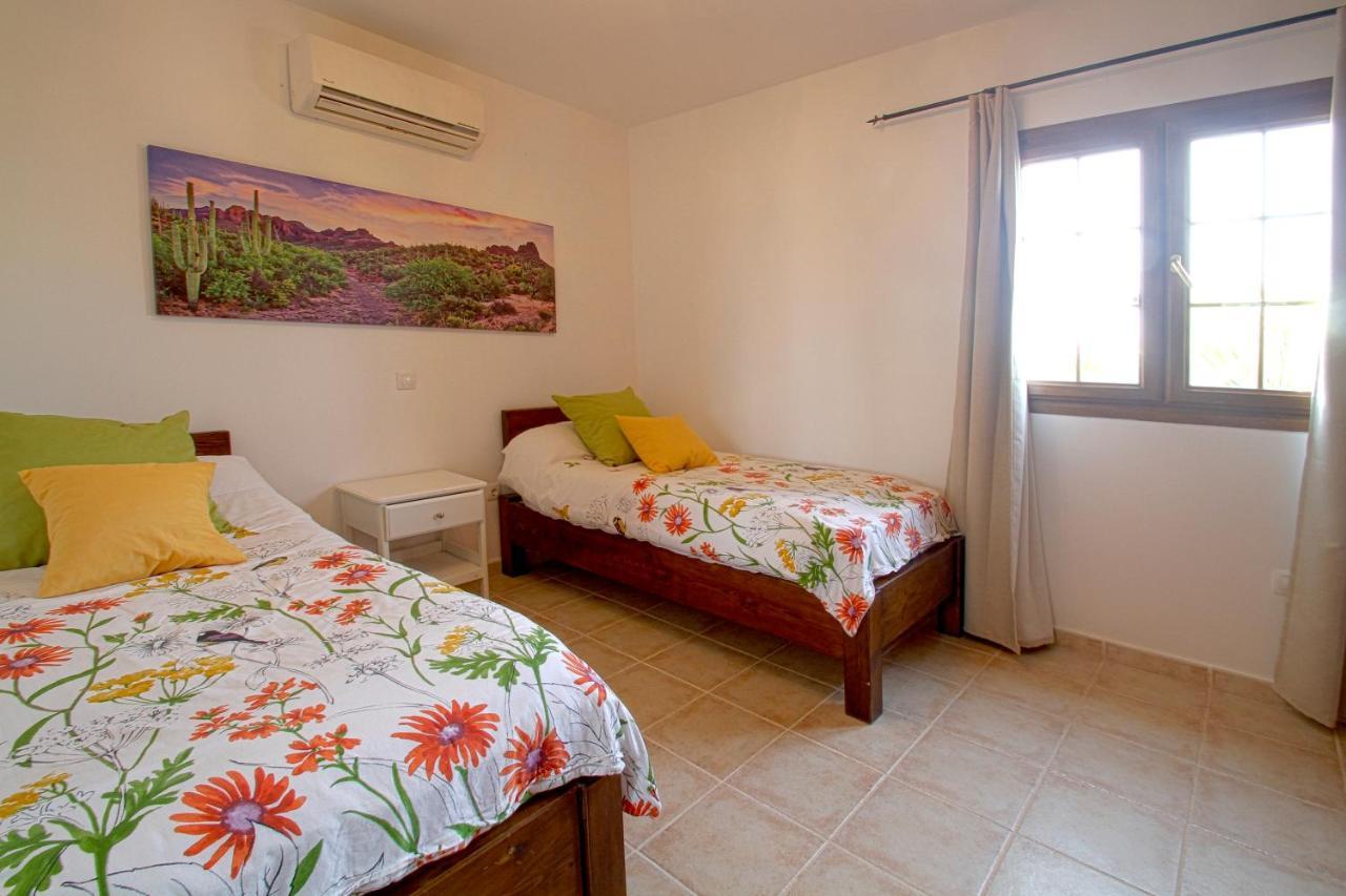 Villa Los Volcanes El Charco  Екстер'єр фото